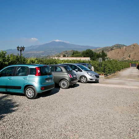 Valentina Bed & Breakfast 4*