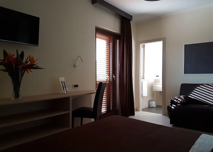 Valentina 4*