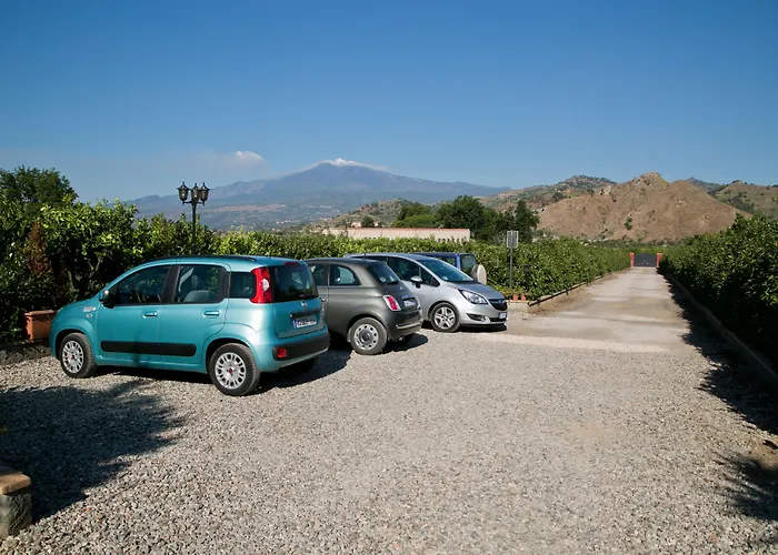 Valentina Bed & Breakfast 4*