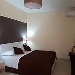 Valentina 4*