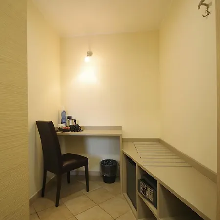 Valentina Bed & Breakfast 3*